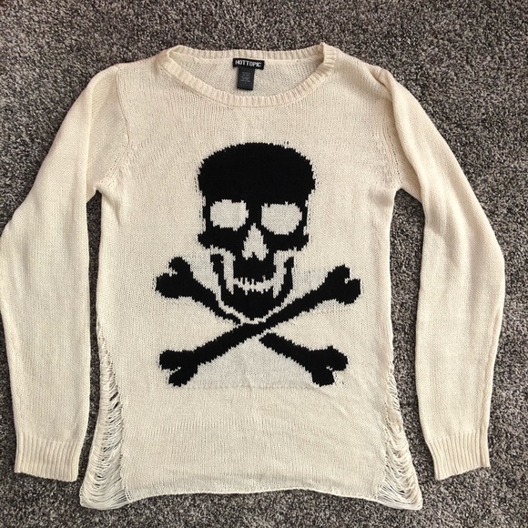 Hot Topic Sweaters - Skull & Cross bones sweater